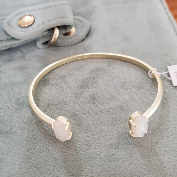 NWT Kendra Scott Edie Cuff Bracelet - Picture 2 of 7